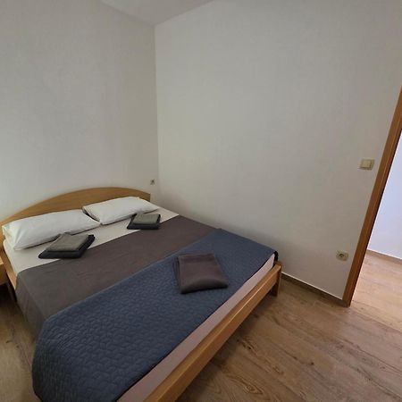 Apartments Leticia 巴斯卡 外观 照片